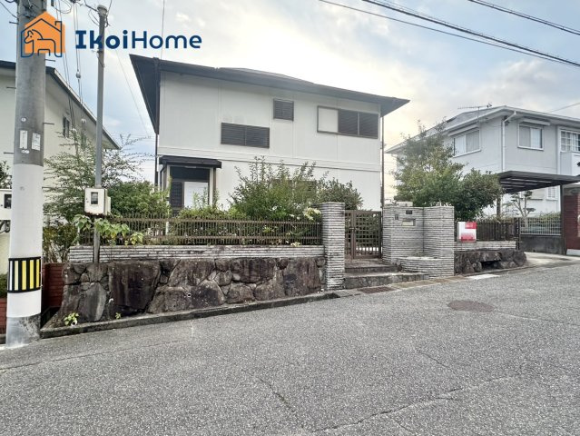 物件・当店の最寄駅まで無料送迎！最短10分で指定場所へお迎えに向かいます！まずはお問い合わせ下さい！