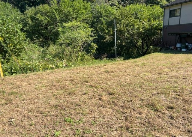 家を建てる前提で土地を探している場合、地盤の丈夫さは譲れない条件の一つです。地盤が脆弱だと追加工事が必要となります。また、過去に地盤沈下や液状化現象を起こした土地は、できるだけ避けた方がいいでしょう。