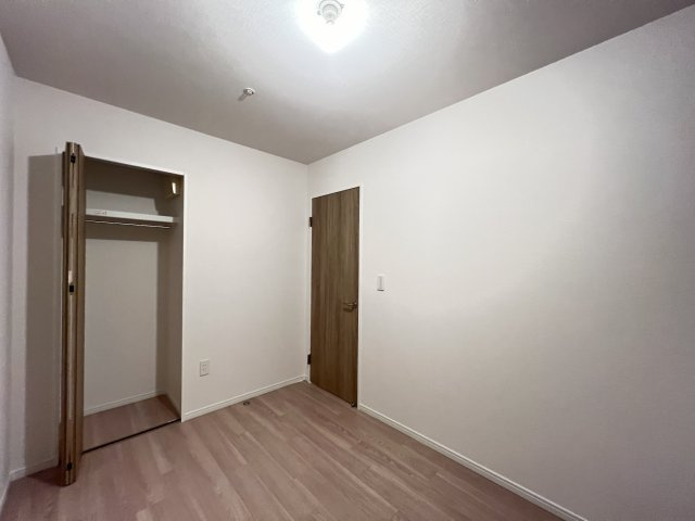 洋室5帖　クローゼット付き