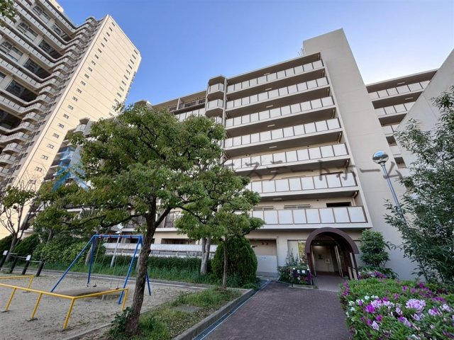 5階角部屋・両面バルコニー♪通風良好♪