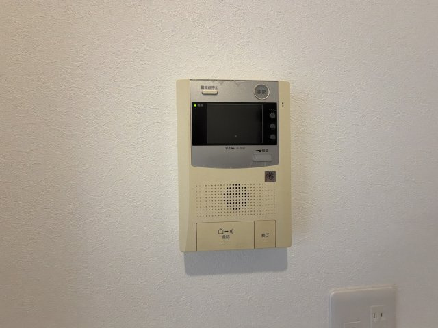 【防犯】TVモニター付きインターホン、防犯にも安心です♪