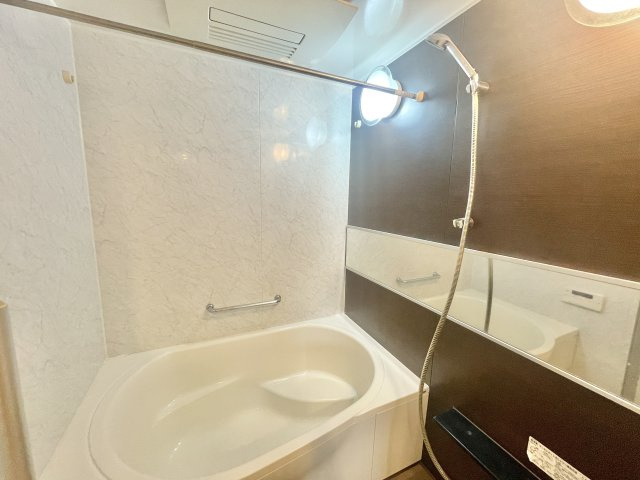日々の疲れを癒してくださいませ。