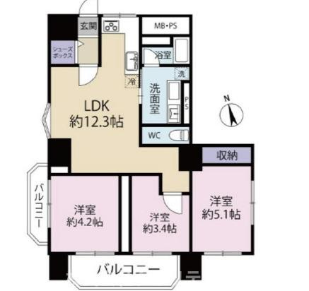 ファミリー層に人気の3LDK54.90平米のゆとりある間取り。各居室に十分な広さと収納が確保されており、家族全員がプライベートな時間を大切にしながら、リビングで快適に集える理想的な空間設計です。