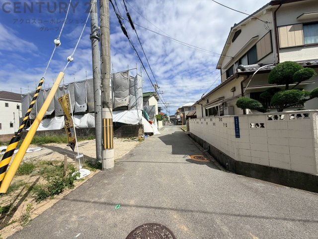 徒歩・自転車圏内に複数の食品スーパーや大型商業施設が揃っており日々のお買物便利な立地です。