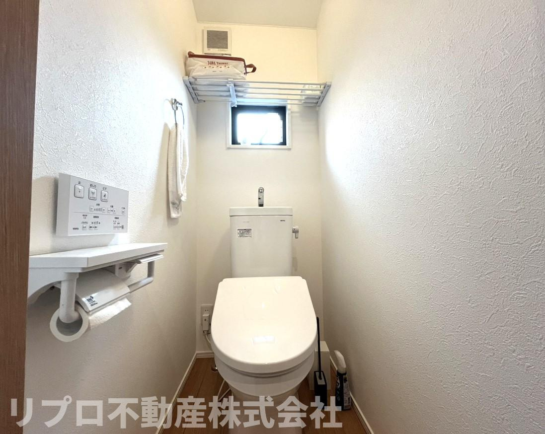 1階トイレです