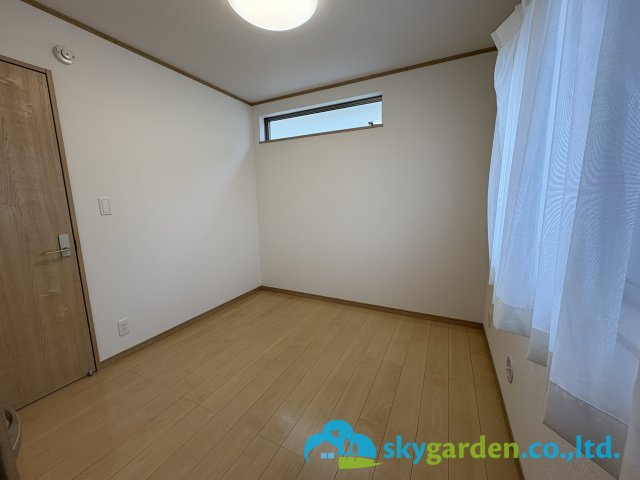 お子さんのお部屋にいかがでしょうか