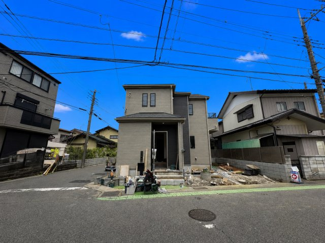 外観：311002377107