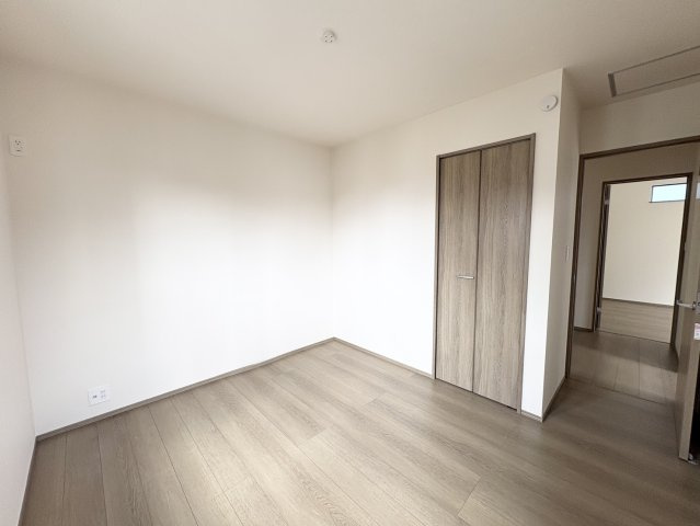 洋室5.7帖