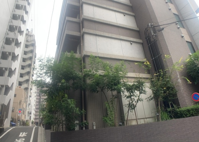 ＳＲＣ造は強度や耐震性の面でもRC造と比べて優れています。そのため、10階建以上の高層または超高層マンションなどの建築にも多く採用されています。柱や梁などのサイズが小さくても高い耐震性を確保できます。