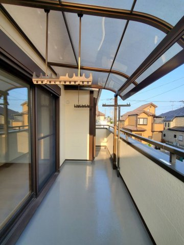 広々としたバルコニーです