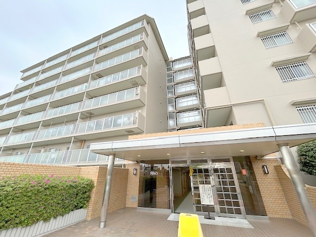 外観：327002266782