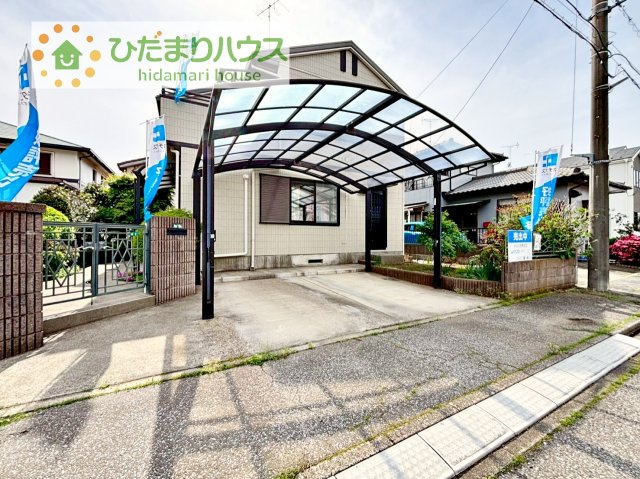 マイホームなら駐車場代がかかりません！しかも、自宅の駐車場で洗車ができます！今までコイン洗車に行っていた手間も省けて、節約にもつながります(^^♪