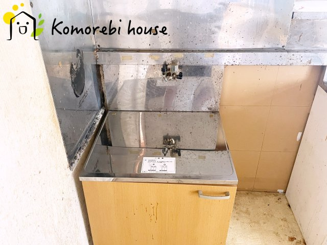 コンパクトなキッチンで掃除もラクラク