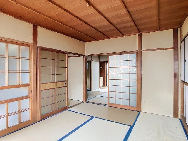 北側6帖和室
