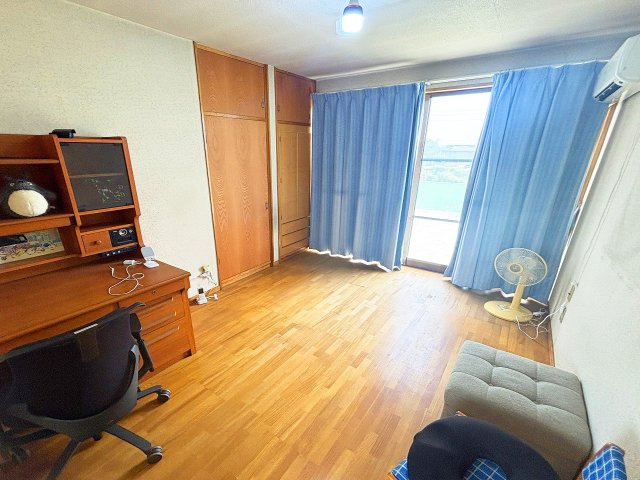 2階6帖洋室！子供部屋に最適！収納もたくさんできます！