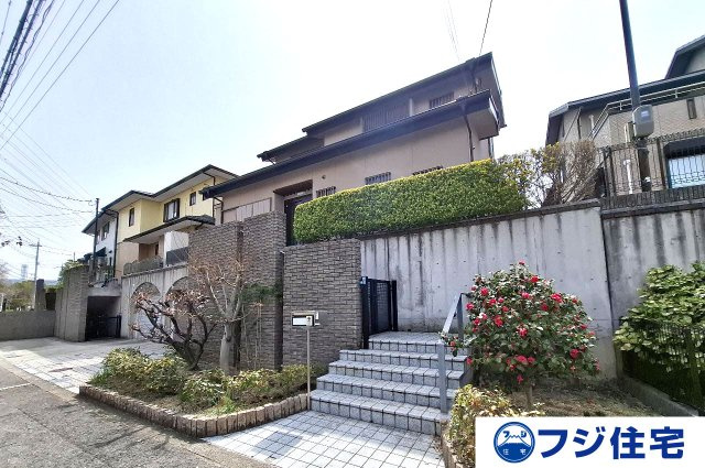 外観：327002160582