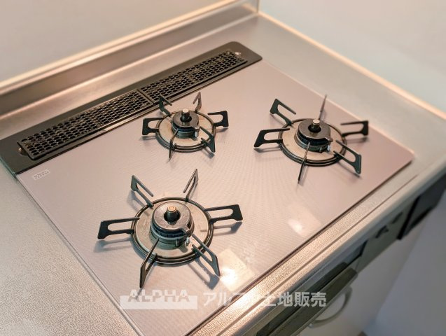 【Fresh　Cooking】　◆コンロ新品◆リフォームでコンロを新品交換予定。新しい設備で毎日の料理を気持ちよく楽しめます。