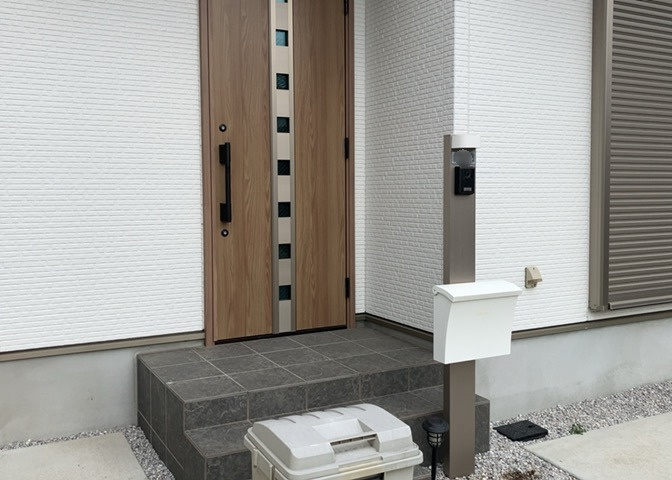 当然のことではありますが、オートロックやセンサーライト、ホームセキュリティーなどの防犯設備があれば、小さいお子様がいるご家庭も安心ですよね！まず物件購入の際は、防犯設備もチェックするようにしましょう。