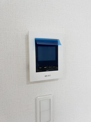 【渋川市石原348番　新築住宅　A号棟のTVモニター付きインターフォン】