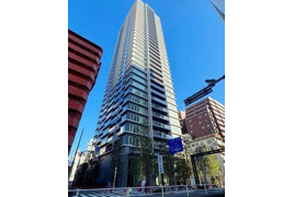 クラッシィタワー新宿御苑の外観