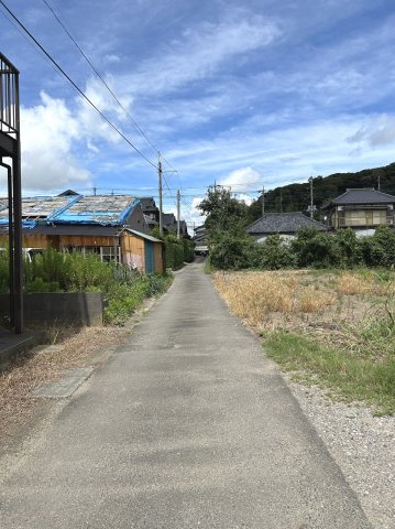 前面道路含む現地土地写真