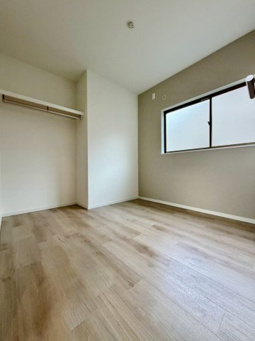 全室窓もあるので明るく通風良好なお部屋です！　