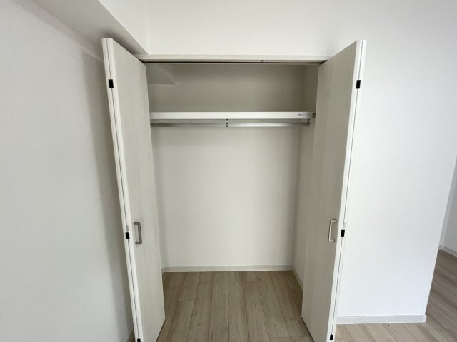 各居室に収納がついており、家族で使い分けしやすくなっています。　