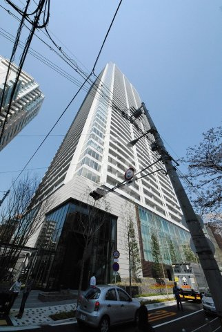 大阪ひびきの街ザ・サンクタスタワー　外観
