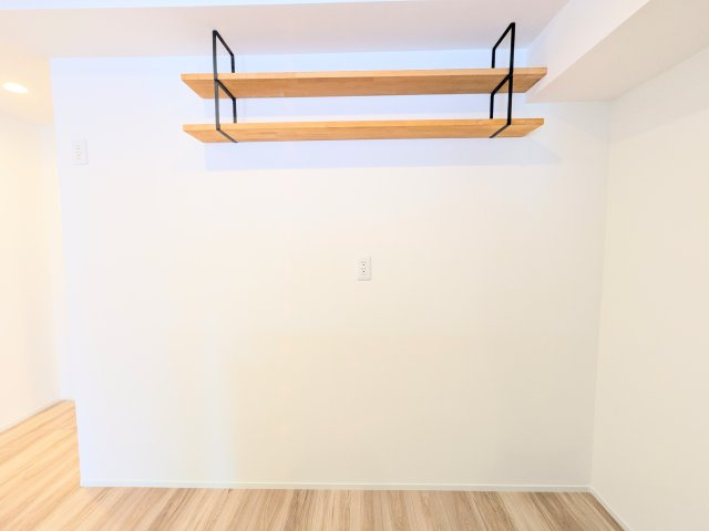 ～キッチン裏の棚写真～