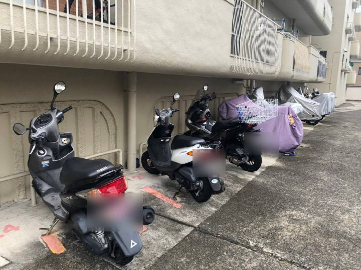 バイク置場