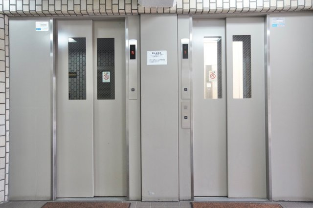 エレベーター