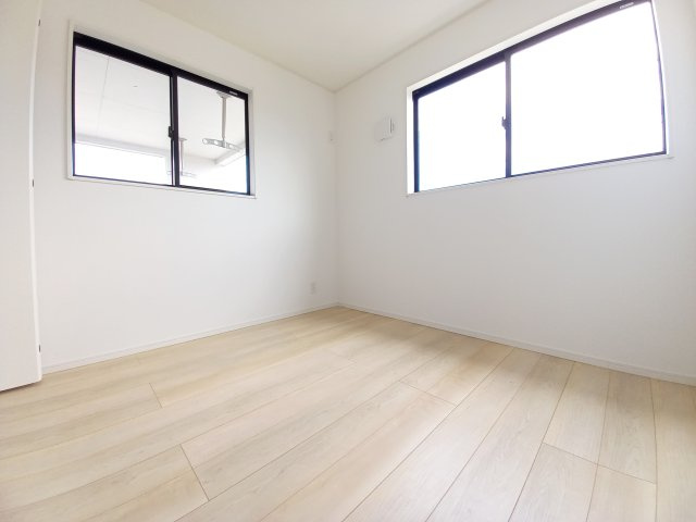 同施工　■□■居室の写真です■□■　　寝室にも、子供部屋にも、趣味のお部屋にもお使いいただけます♪