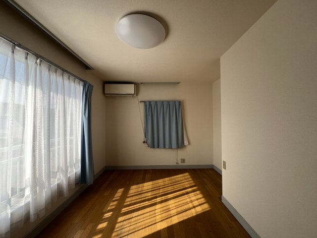 2階洋室
