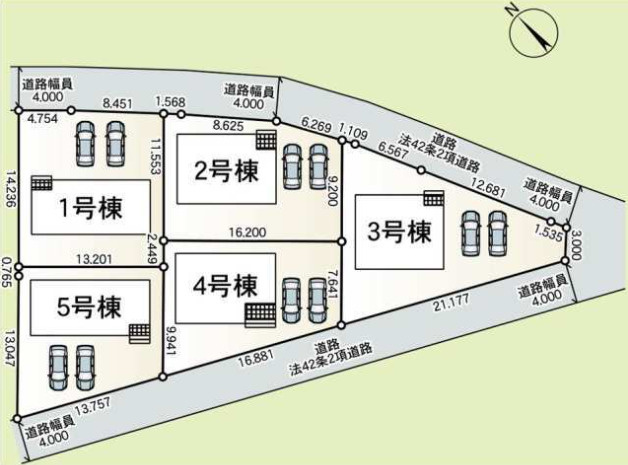 5区画分譲の一画。整形地で建物配置も無理なく、駐車もスムーズです。