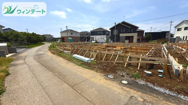 現地写真です。敷地面積175.17？（52.98坪）とゆとりの広さ。日当たりや風通しはぜひ現地でご確認ください。