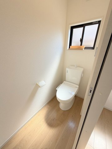 2階のトイレです
