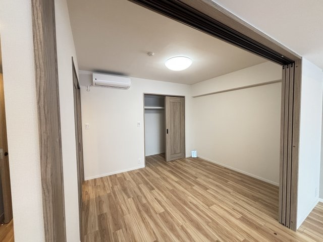 約5.8帖洋室