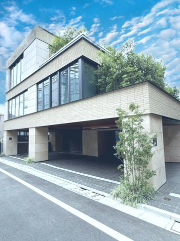 外観：313004515196