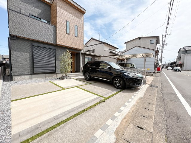 駐車場になります♪