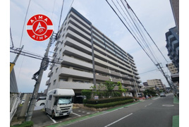 アンピール博多駅南の外観