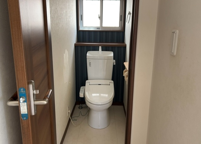 トイレは大きさや形、機能、抗菌性などが異なる多種多彩なタイプが各メーカーから出ています。それぞれに良さがあるため、事前にどういったタイプのトイレがいいのかをご家庭内で決めて、内見に行くといいでしょう。