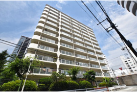 日商岩井中津マンションの外観
