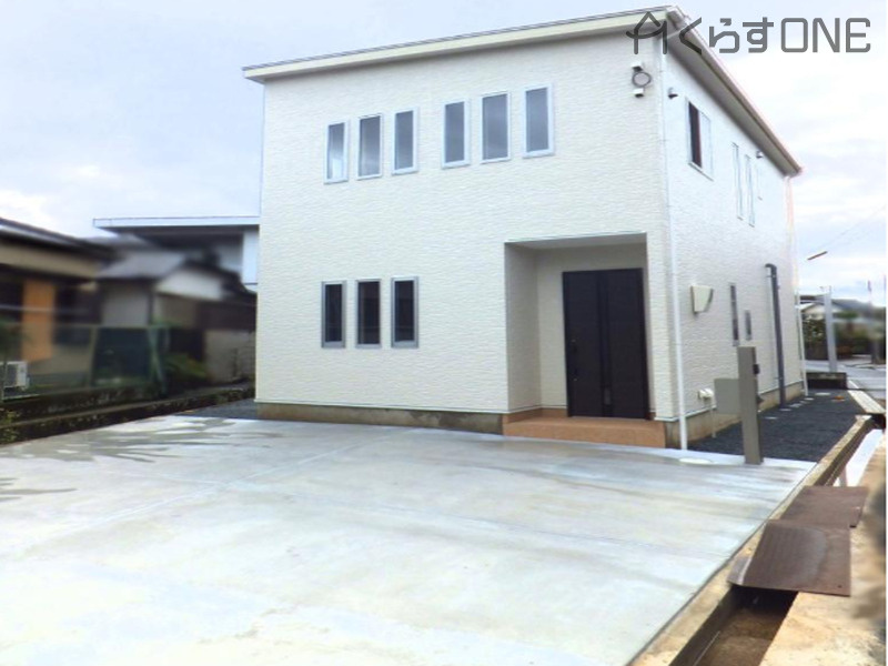 外観：328000548929