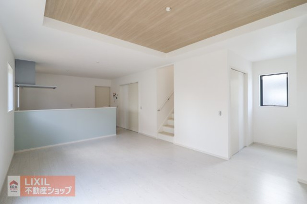 【Erde真岡市下高間木2期 1号棟のダイニング】