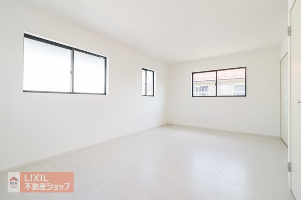 【Erde真岡市下高間木2期 1号棟の洋室】