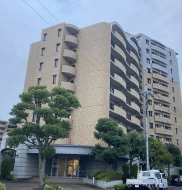 apartment 埼玉県鴻巣市天神２丁目2番36　ローヤルシティ鴻巣店舗101号室