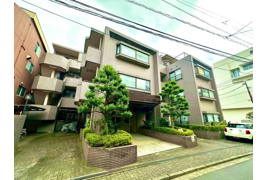 トーク御所山の外観