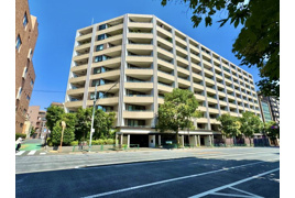 マジェスティハウス新宿御苑パークナードの外観