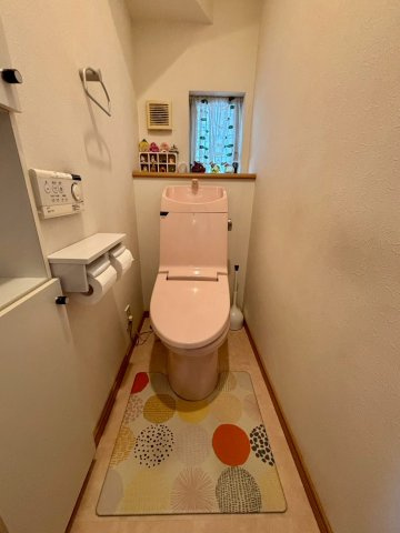 ゆったりとした空間のトイレです！