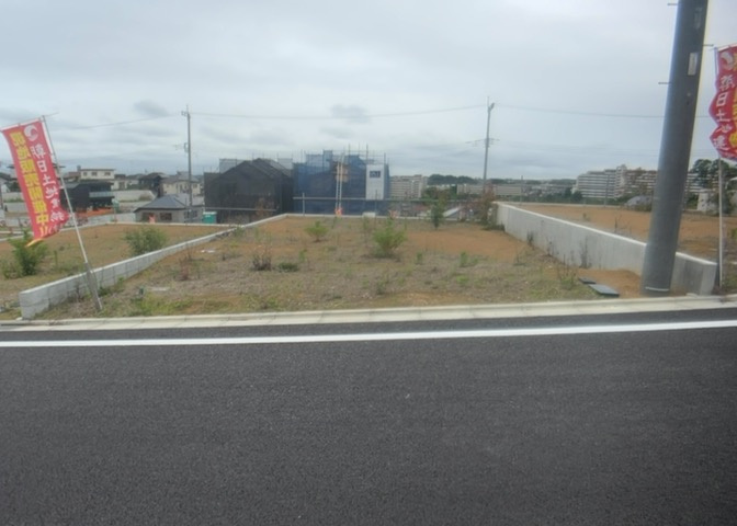 最寄り駅が近いなどの交通アクセスが良い土地だと暮らしやすいですよね。通勤・通学の観点から土地を選ぶことも大切です！自身や家族のライフワークからあったの物件を探しましょう！当社営業がお力になります！